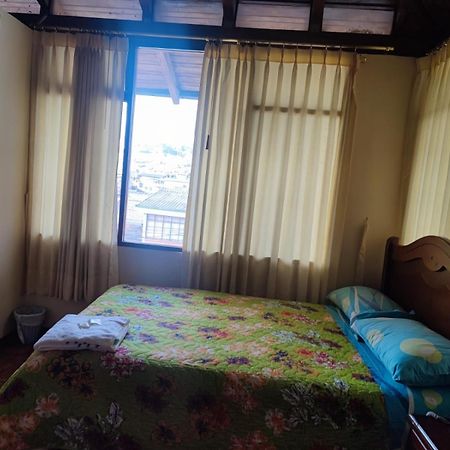 Hostal El Confort Quito Norte Kültér fotó